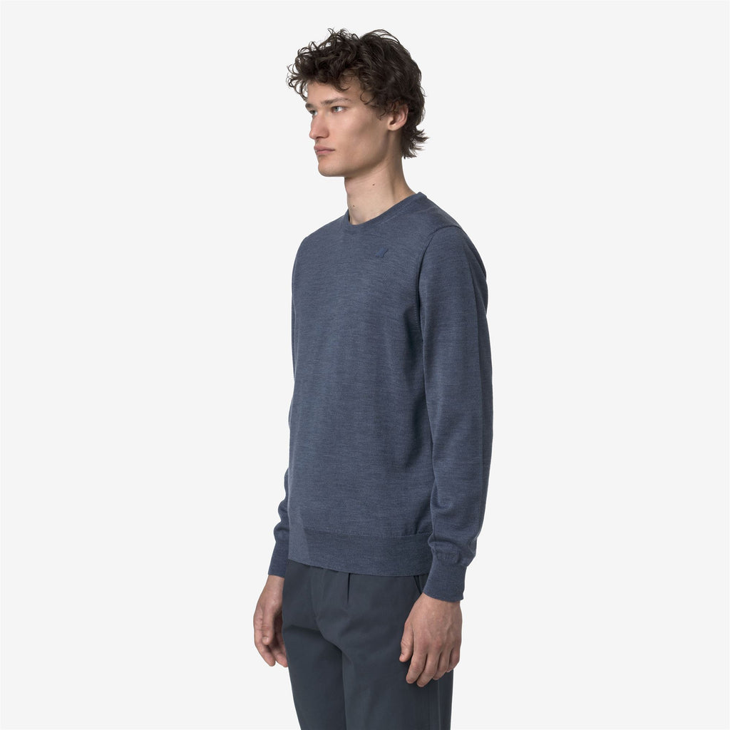 Knitwear_MAN_SEBASTIEN MERINO_Pull Over_Blue Avion Mel - Commercial 5
