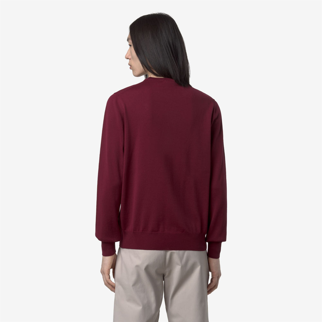 Maglione girocollo in lana merino rosso da uomo main
