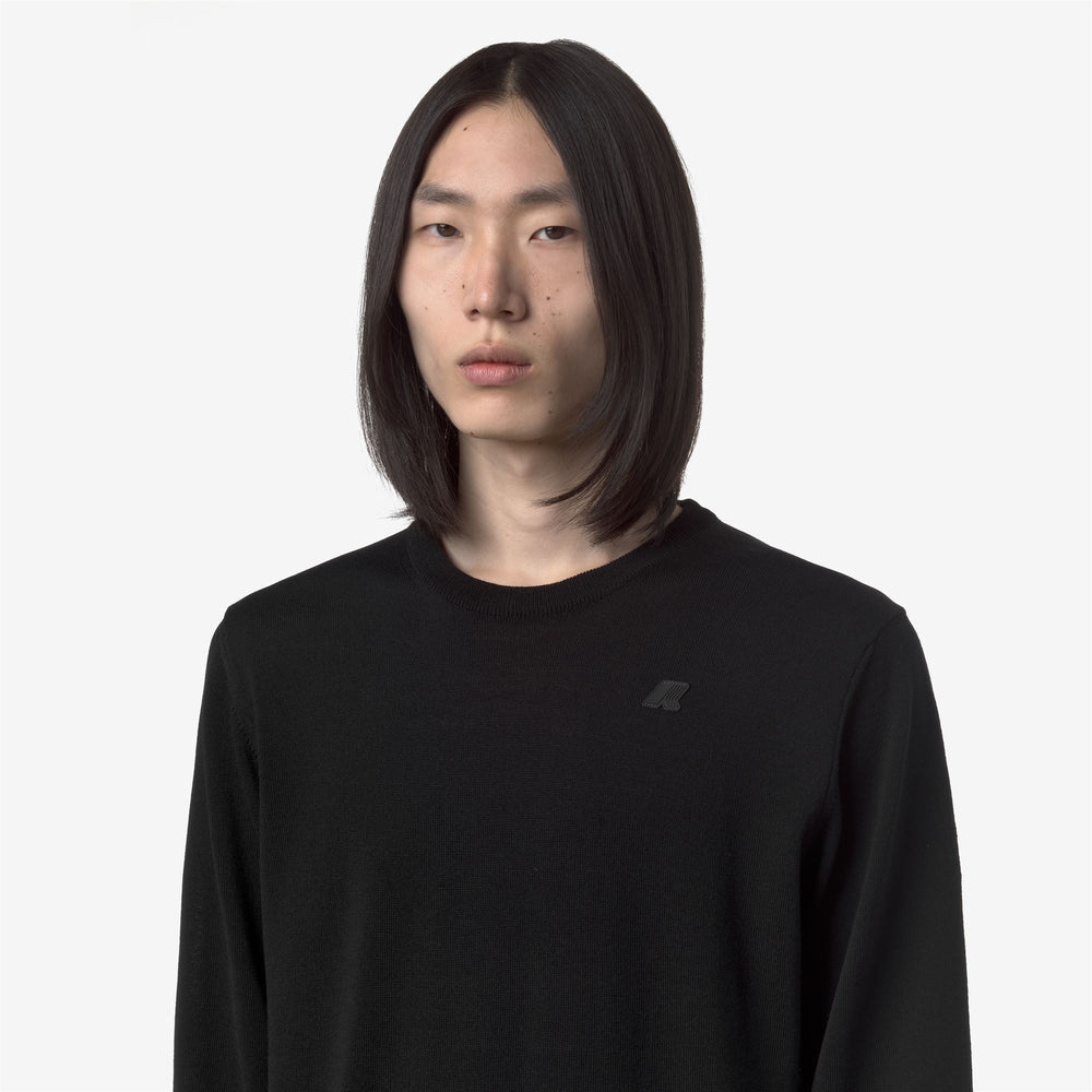 Black men's Merino Wool Crewneck Pullover Knitwear 02