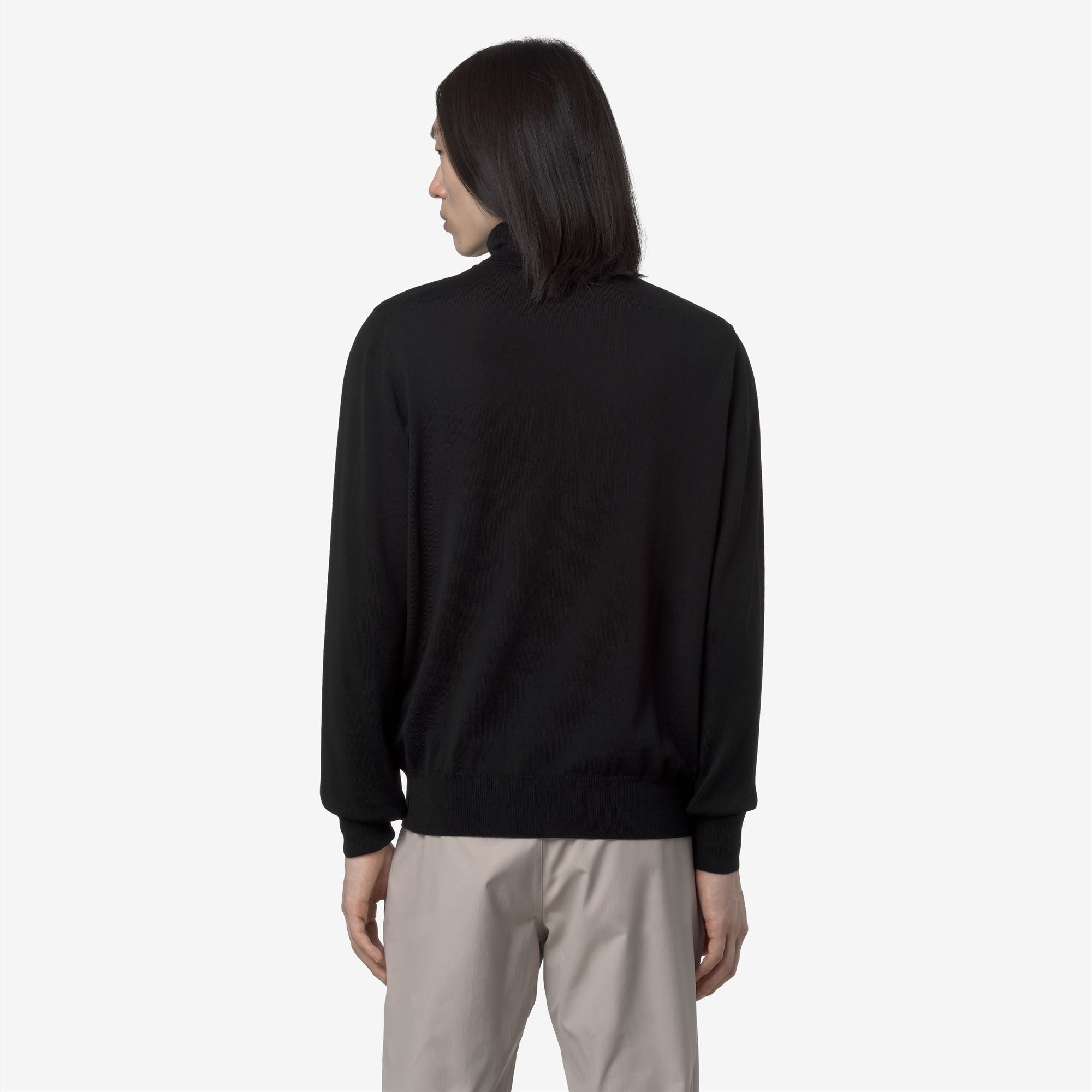 Knitwear_MAN_HENRY MERINO_Pull Over_Black Pure - Commercial 6