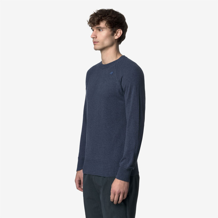 Maglione girocollo in lana e cashmere blu da uomo 4