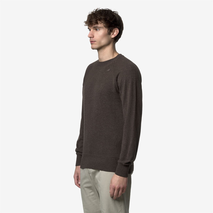 Suéter de punto de cuello redondo de lana y cachemira marrón para hombre 4