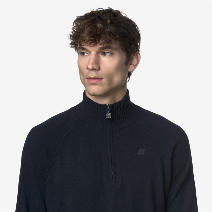 Polo in cashmere e lana blu da uomo con mezza zip 2