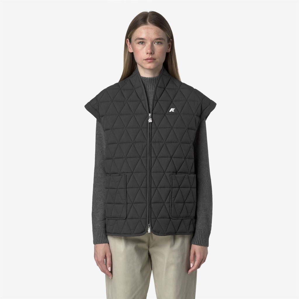 Jackets_WOMAN_SALOIRE DIAMOND QUILTED WARM AF_Short_Grey Shadow Dk - Commercial 4