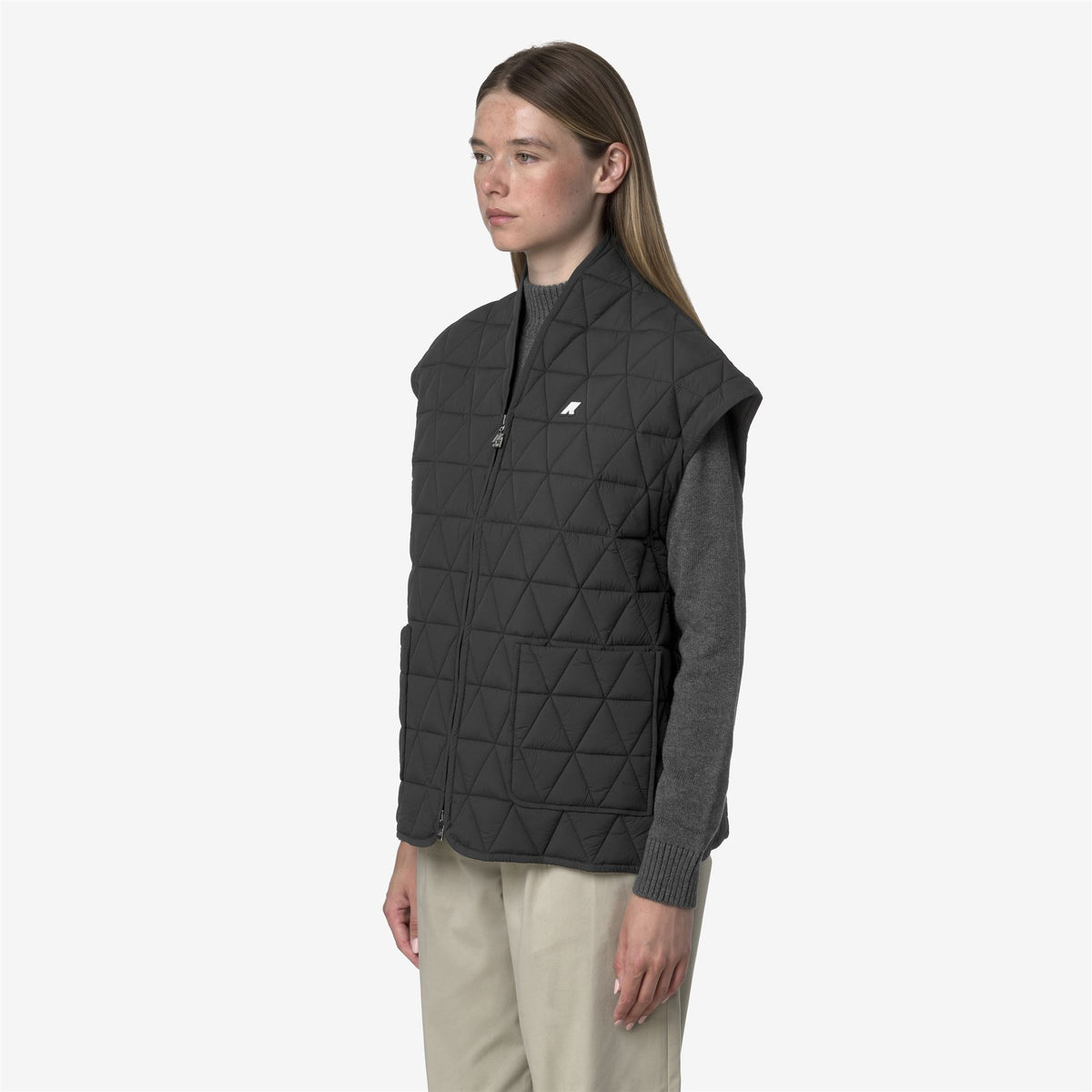 Jackets_WOMAN_SALOIRE DIAMOND QUILTED WARM AF_Short_Grey Shadow Dk - Commercial 5