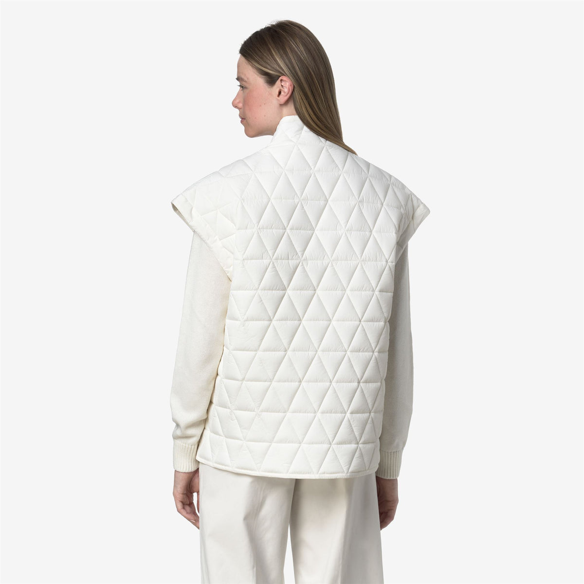 Jackets_WOMAN_SALOIRE DIAMOND QUILTED WARM AF_Short_White Gardenia - Commercial 6
