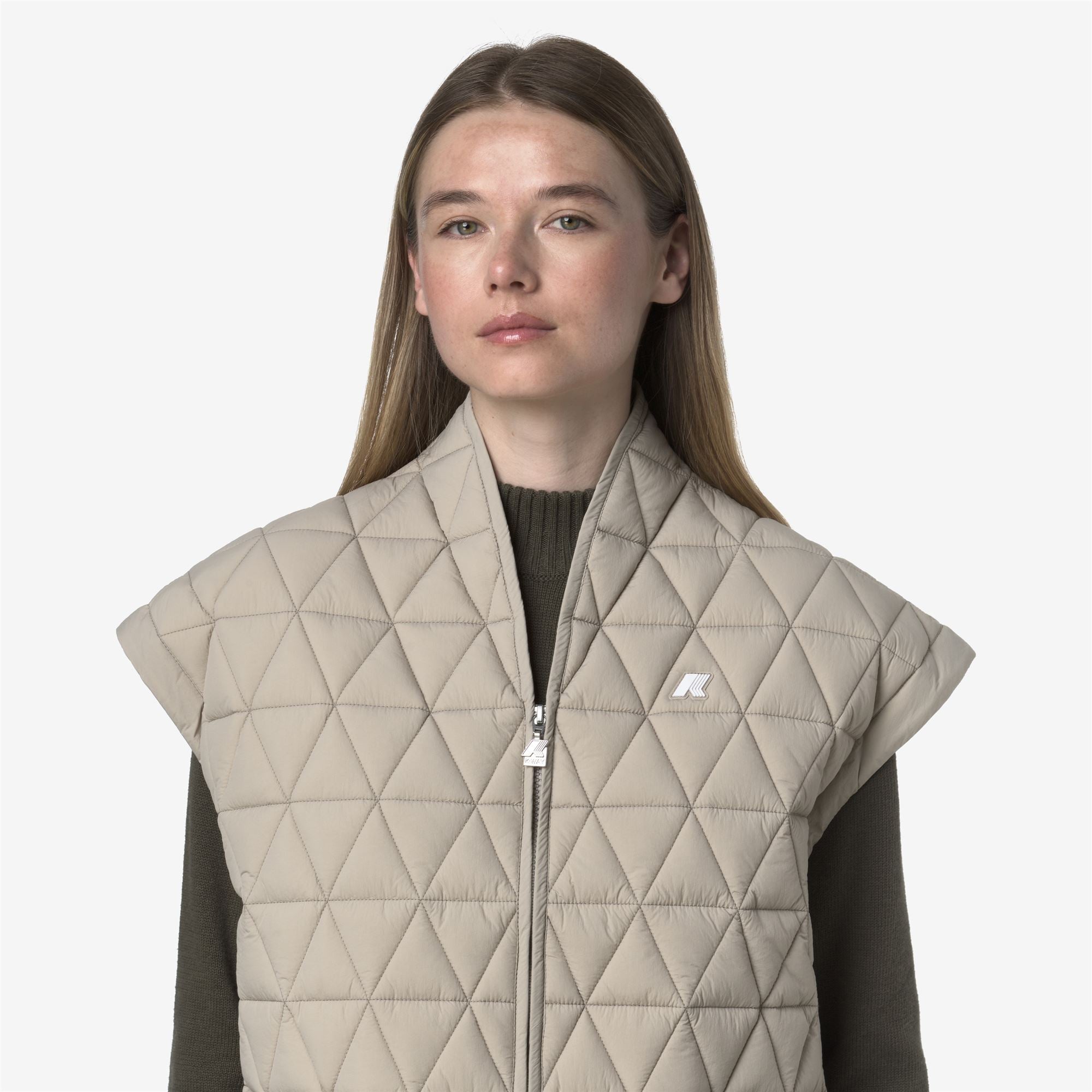 Jackets_WOMAN_SALOIRE DIAMOND QUILTED WARM AF_Short_Beige Cashmere - Commercial 7