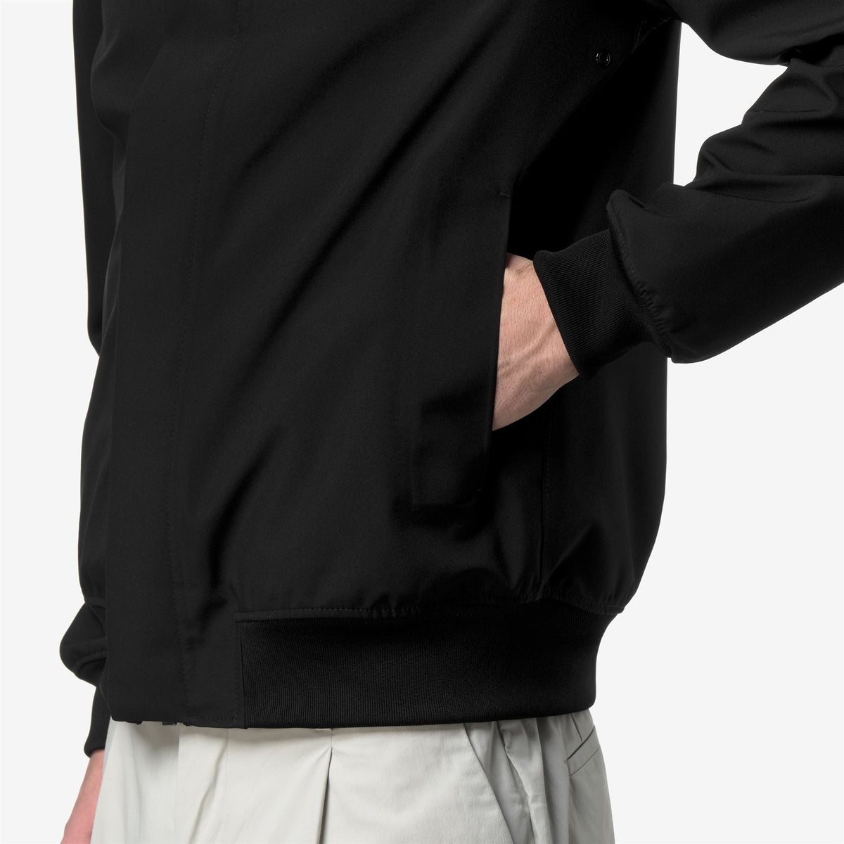 Jackets_Man_JOACHIM BONDED JERSEY_Short_Black Pure - Black Pure - Commercial 7