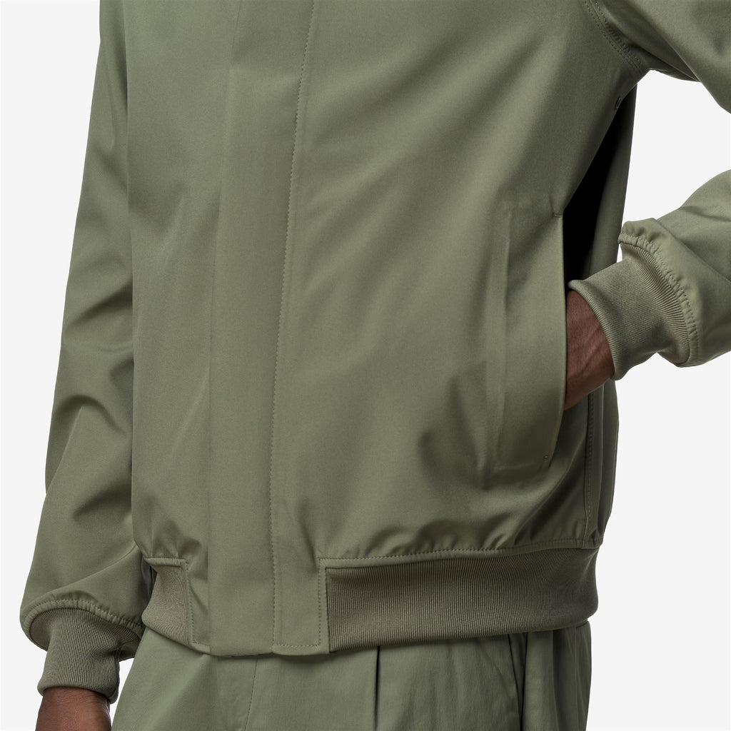 Jackets_Man_JOACHIM BONDED JERSEY_Short_Green Lichen - Commercial 7