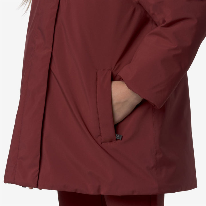 Giacca rossa da bambina, lunghezza 3/4, morbida al tatto 3