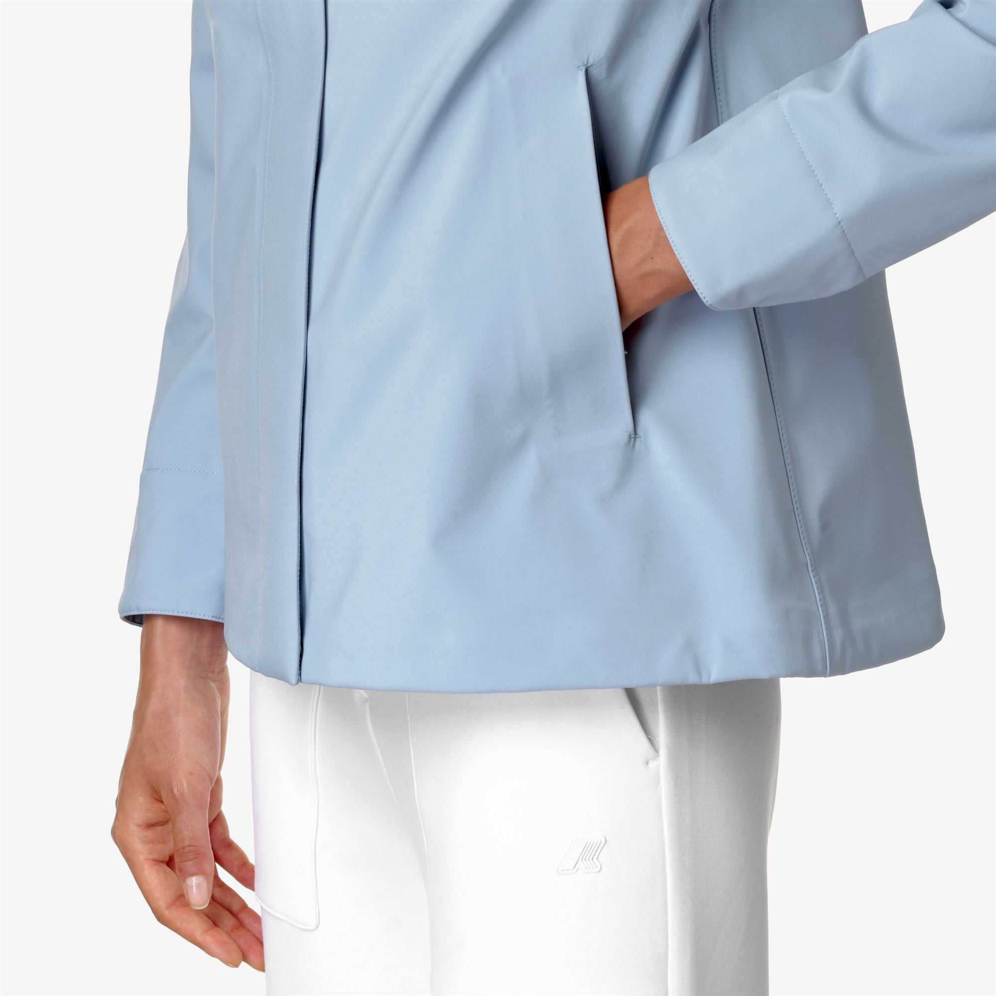 Jackets_WOMAN_MADALINA BONDED_Mid_Blue A-Blue D - Commercial 7