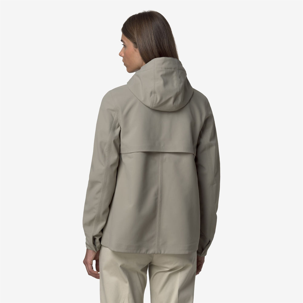Jackets_WOMAN_MADALINA BONDED_Mid_Green Oak - Blue Depth - Commercial 6