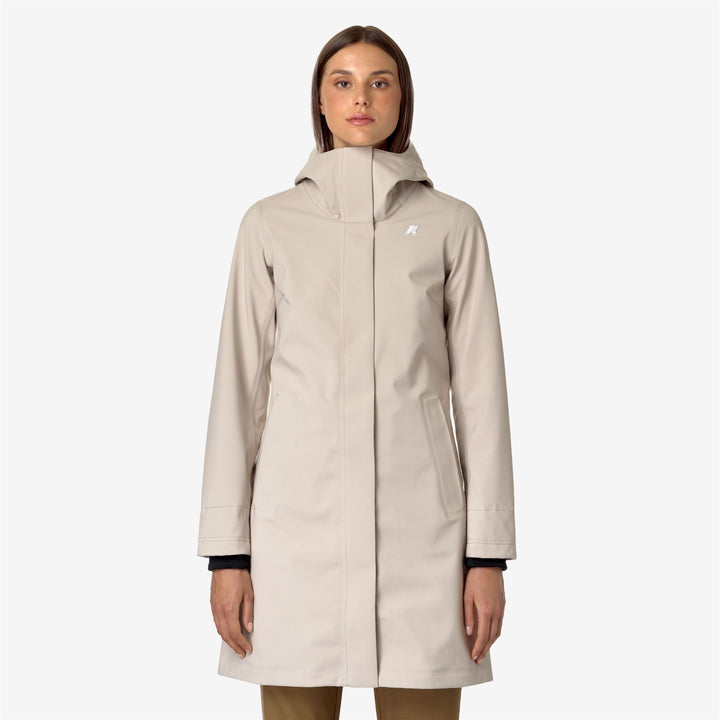 Chaqueta cálida de mujer beige marrón 3/4 con corte ajustado 1