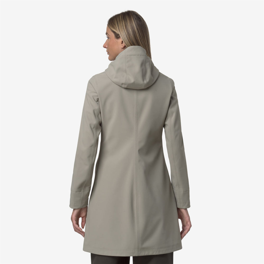 Chaqueta deportiva verde de 3/4 para mujer main