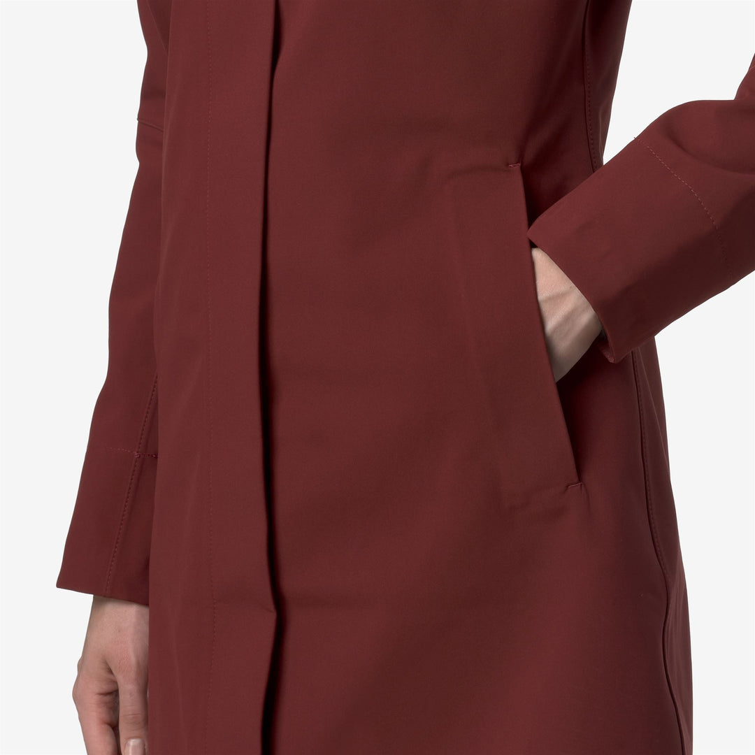 Giacca da donna rossa resistente alle intemperie, lunghezza 3/4 main