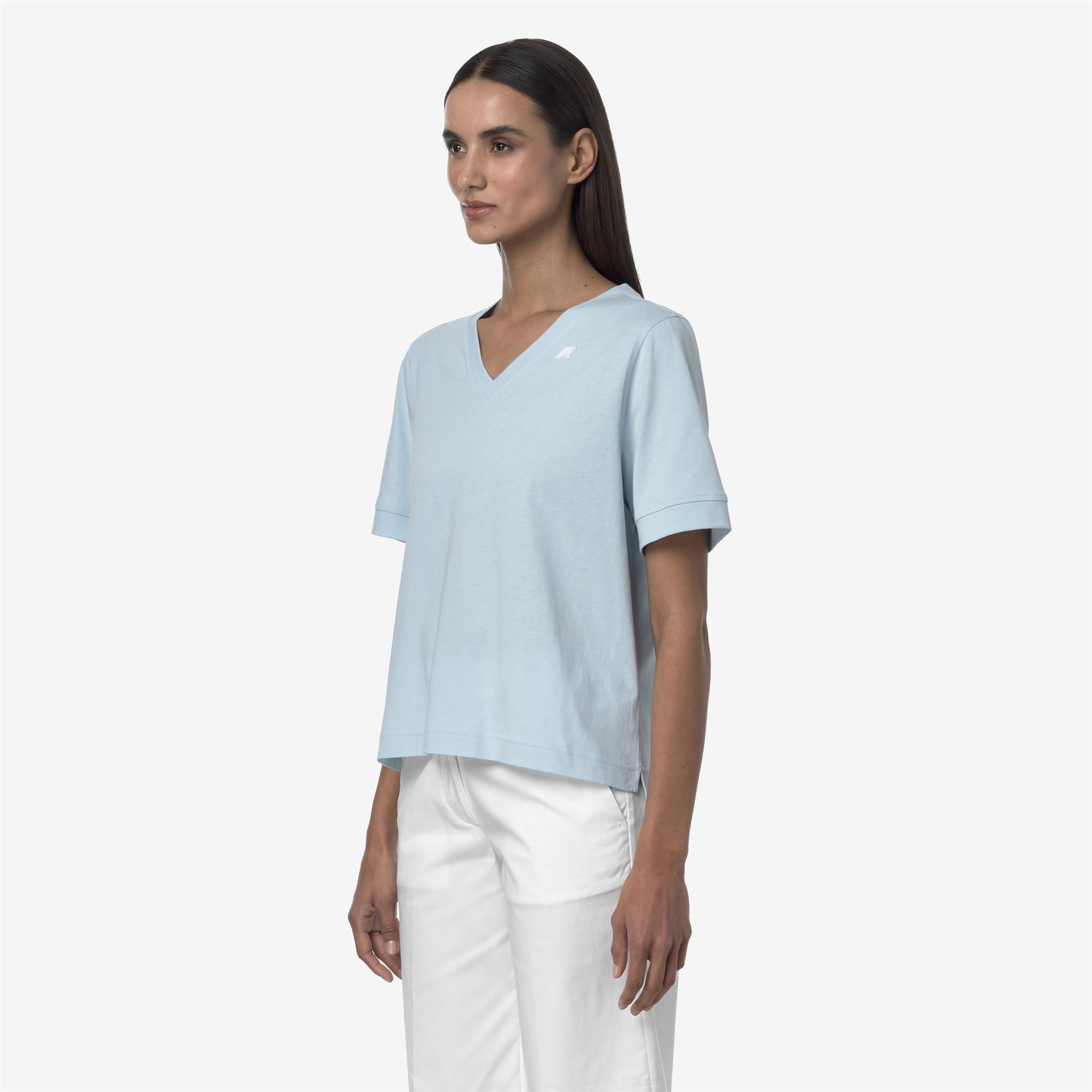T-Shirts & Top_WOMAN_LEDA JERSEY_T-Shirt_Blue Baby - Commercial 5