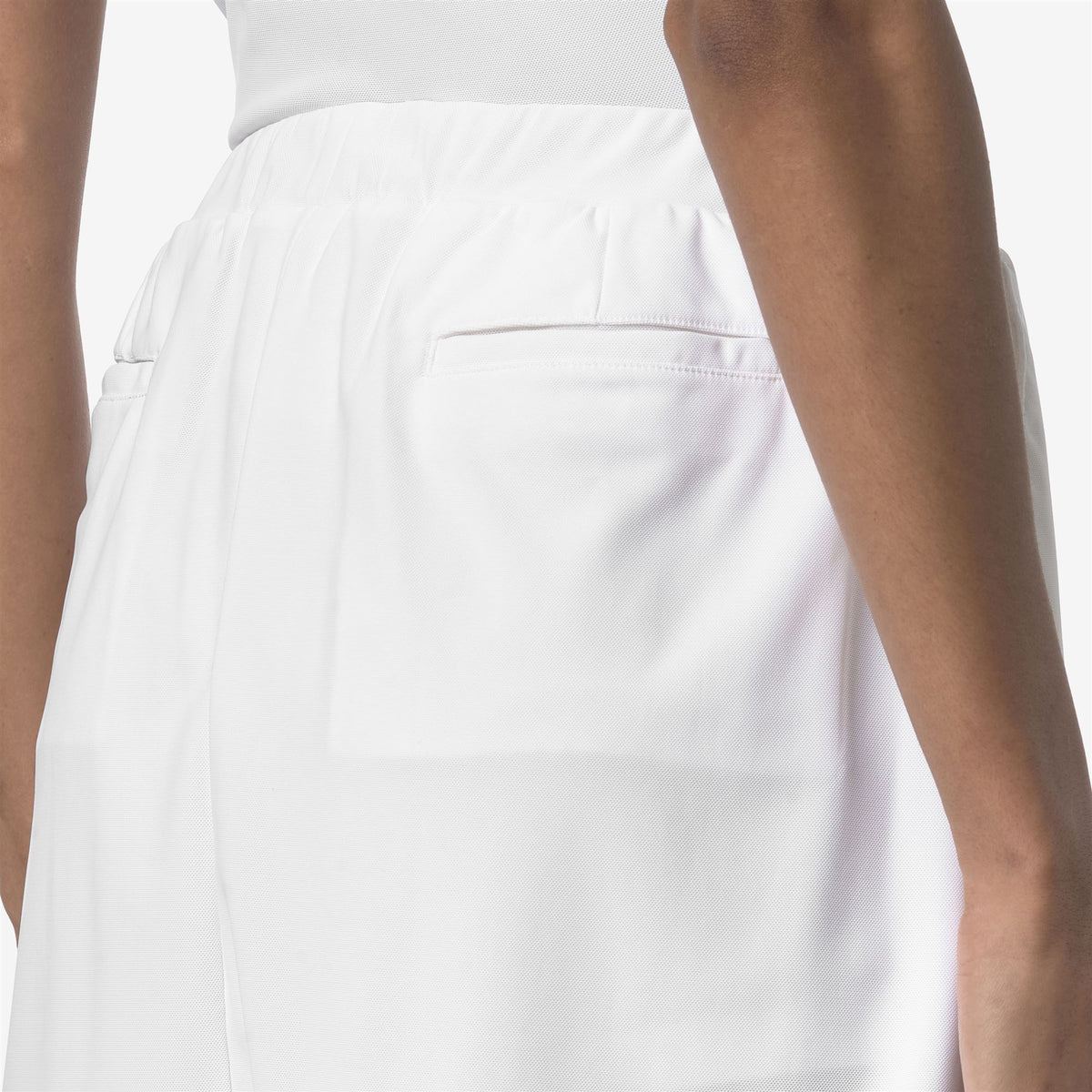 Skirts_WOMAN_PITCH GOLF_Short_White Bright - Commercial 7