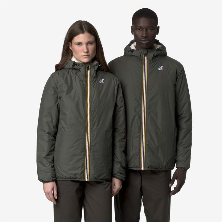 Giacca impermeabile unisex di mezza stagione verde nerastra con imbottitura 2