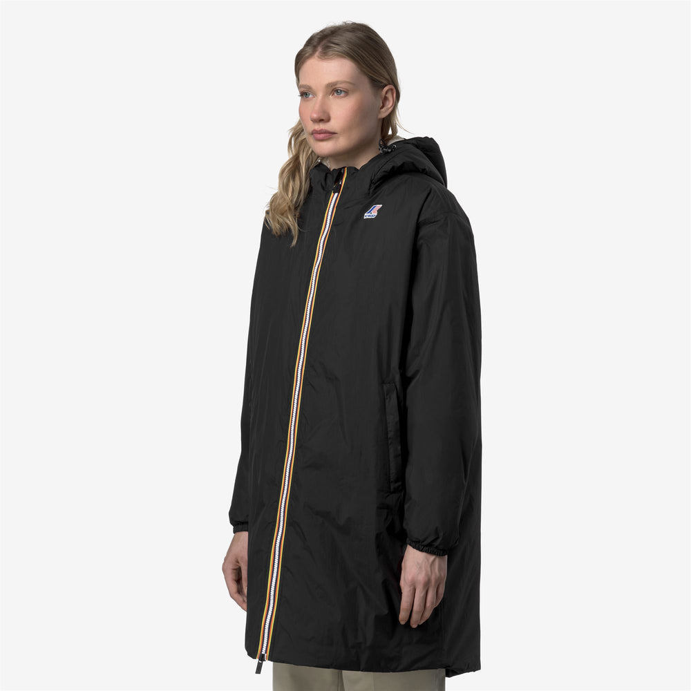 Chaqueta impermeable unisex negra de 3/4 de largo con forro de sherpa 02