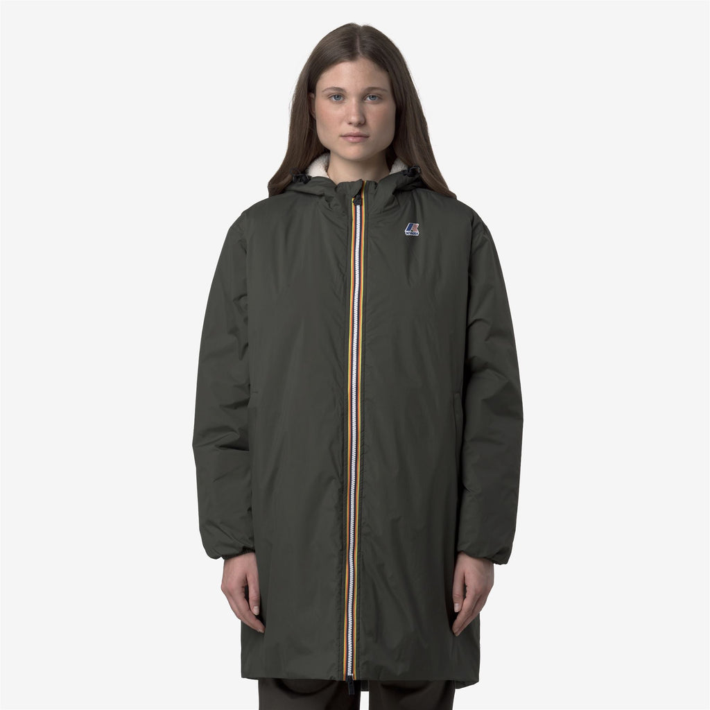 Jackets_UNISEX_LE VRAI 4.0 EIFFEL EAST ORSETTO_3/4 Length_GREEN BLACKISH - Commercial 2