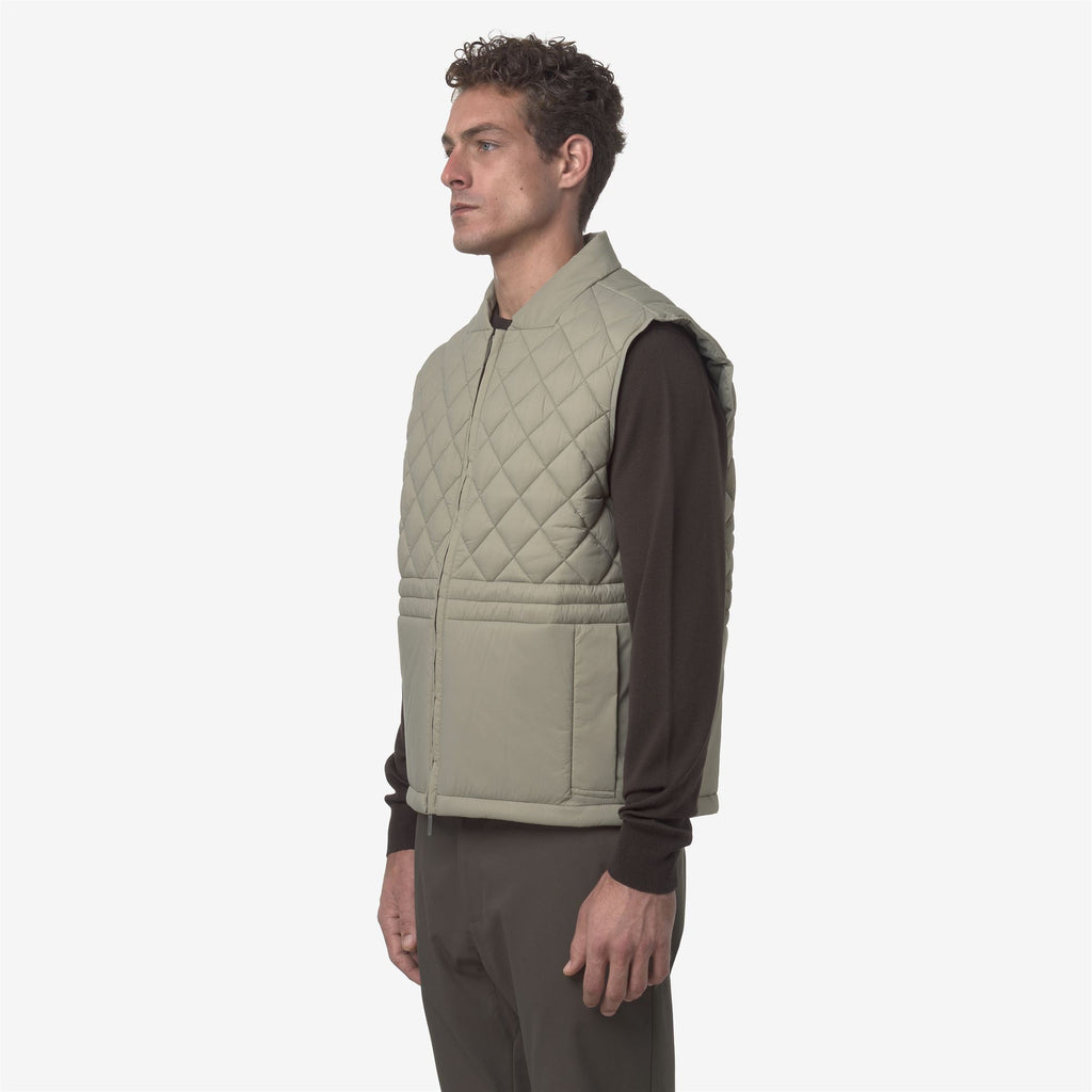 Jackets_MAN_BARNES PREMIUM WARM_Vest_Green Oak-Green Oak - Green Oak - Commercial 5
