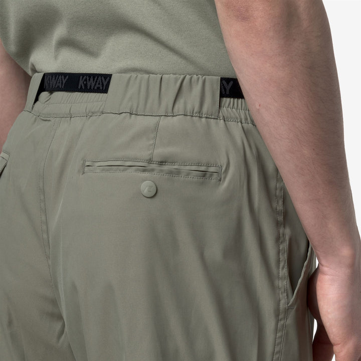 DOUVRES - Pants - Pantaloni sportivi - Uomo - GREEN LICHEN 2