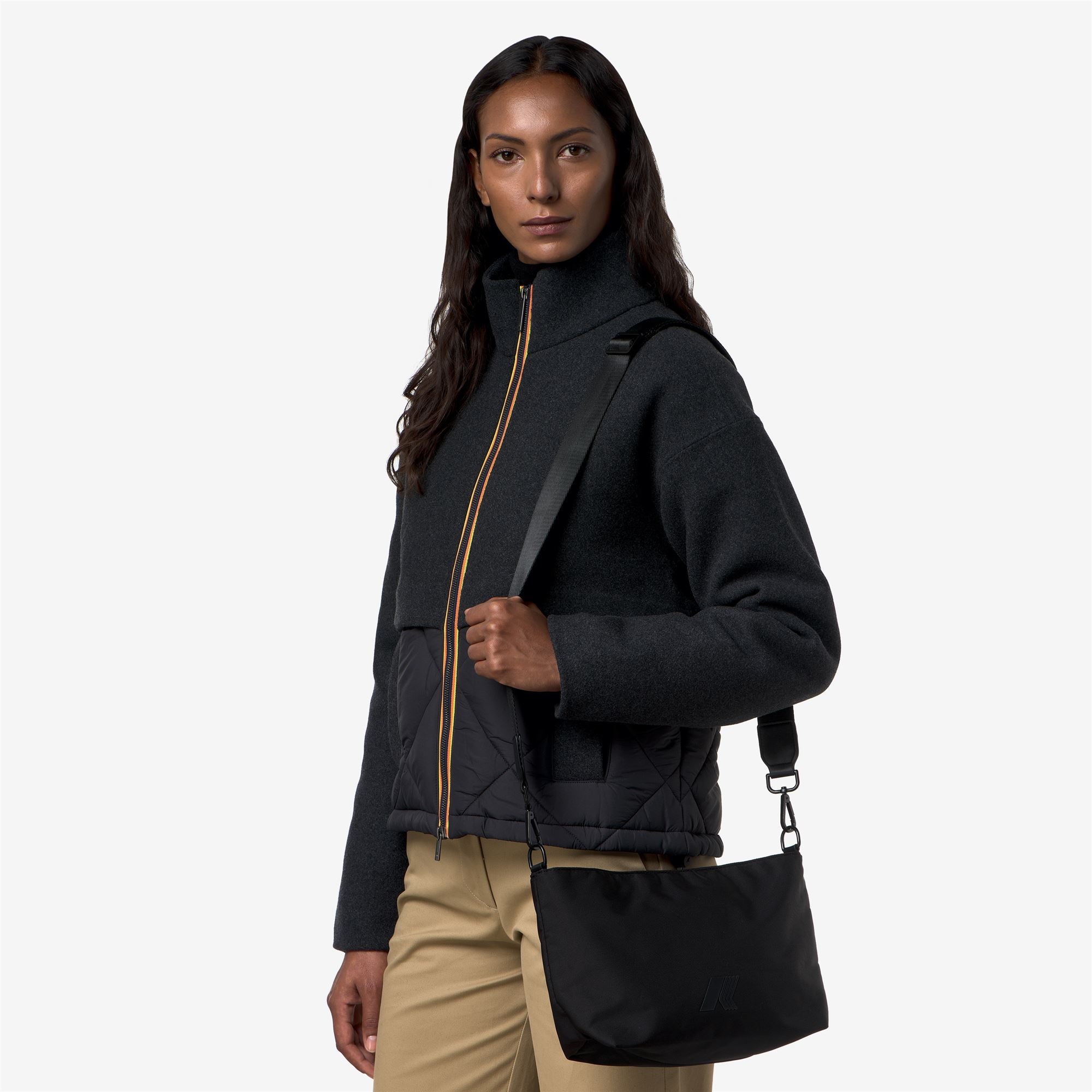 Bags_Woman_AMIE_Shoulder Bag_Grey Beauty - Commercial 5