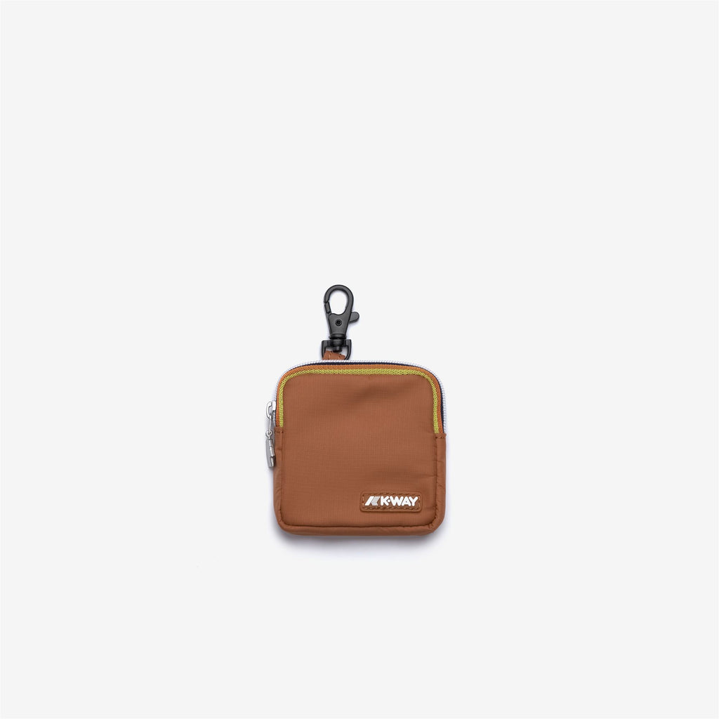 Small Accessories_UNISEX_EMEE_Headphones_Orange Adobe - Commercial 1
