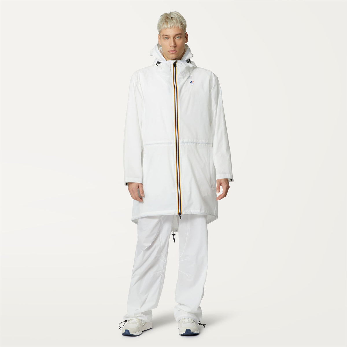 Jackets_UNISEX_LE VRAI 3.0 ELYSEES_3/4 Length_White - Commercial 4