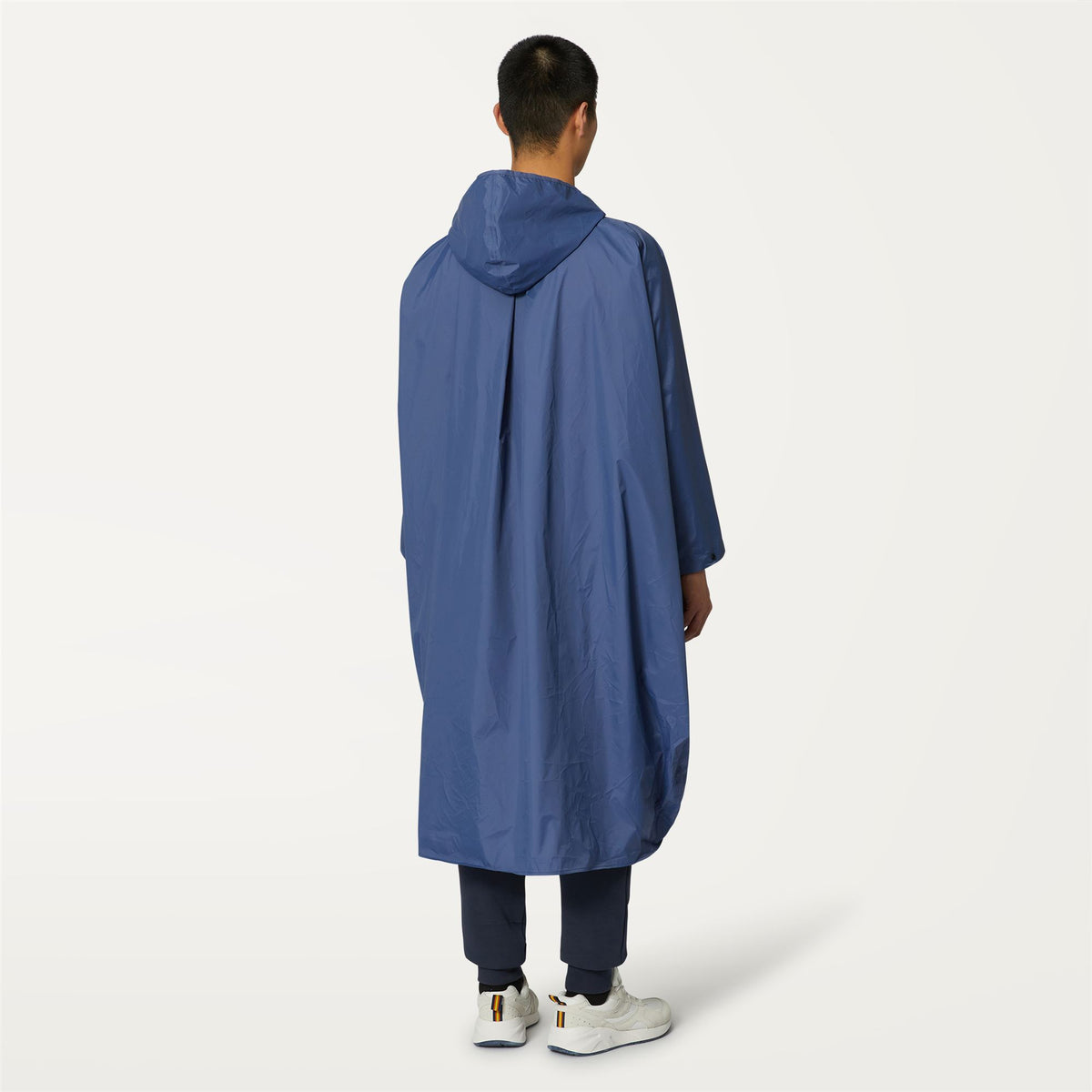 Jackets_Unisex_LE VRAI 3.0 RENNES_Poncho_Blue Indigo - Commercial 6