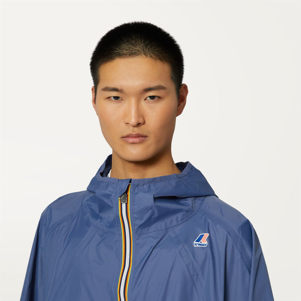 Jackets_Unisex_LE VRAI 3.0 RENNES_Poncho_Blue Indigo - Commercial 7
