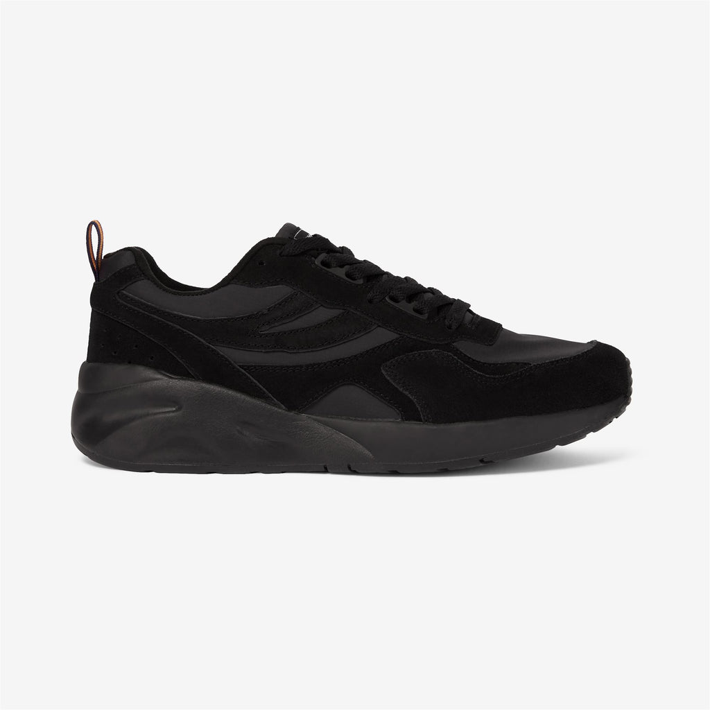 Sport Shoes_Unisex_TRAINING 3.0 LACES_Low Cut_Black - Commercial 1