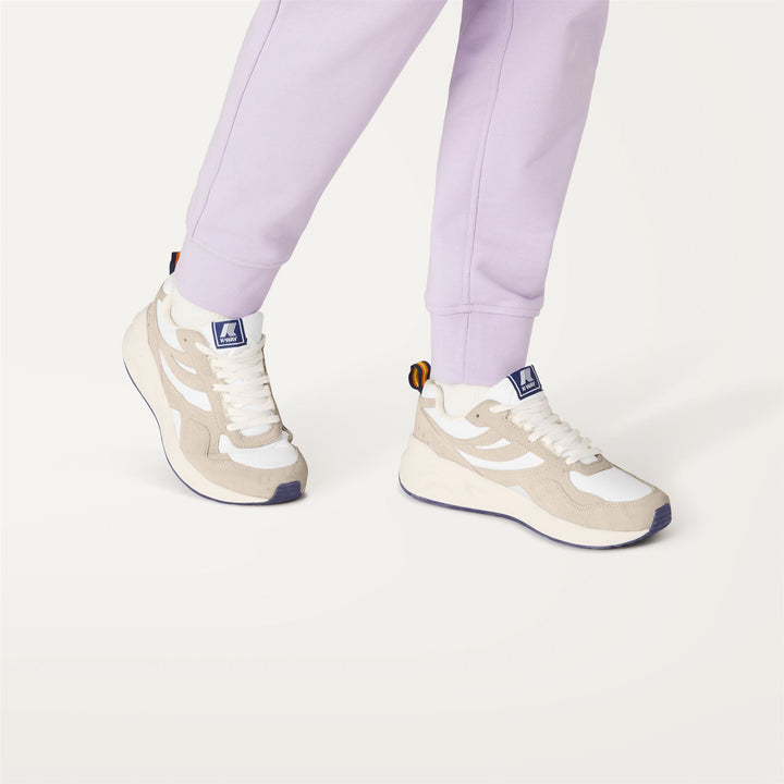 Sneakers Sportive Unisex Bianche e Blu con Design Leggero 3