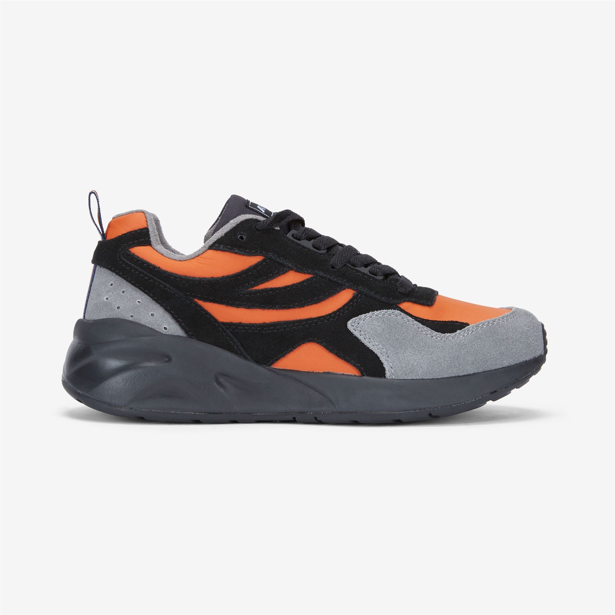Sport Shoes_Unisex_TRAINING 3.0 LACES_Low Cut_Orange - Black - Mid Grey - Commercial 5