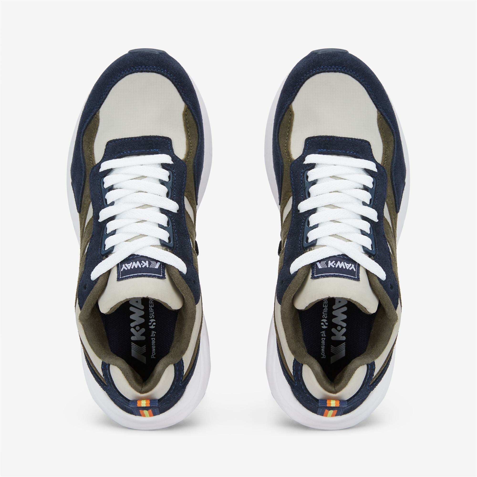 Sport Shoes_UNISEX_TRAINING 3.0 LACES_Low Cut_ - Commercial 4