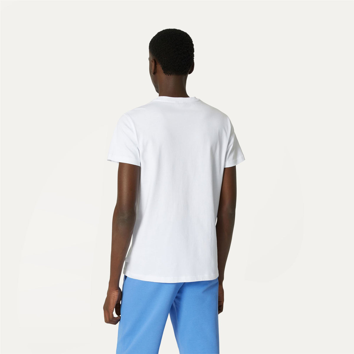 T-Shirts & Top_MAN_ACEL_T-Shirt_White - Commercial 6