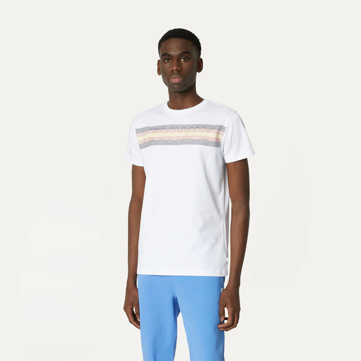T-Shirts & Top_MAN_ACEL_T-Shirt_White - Commercial 4