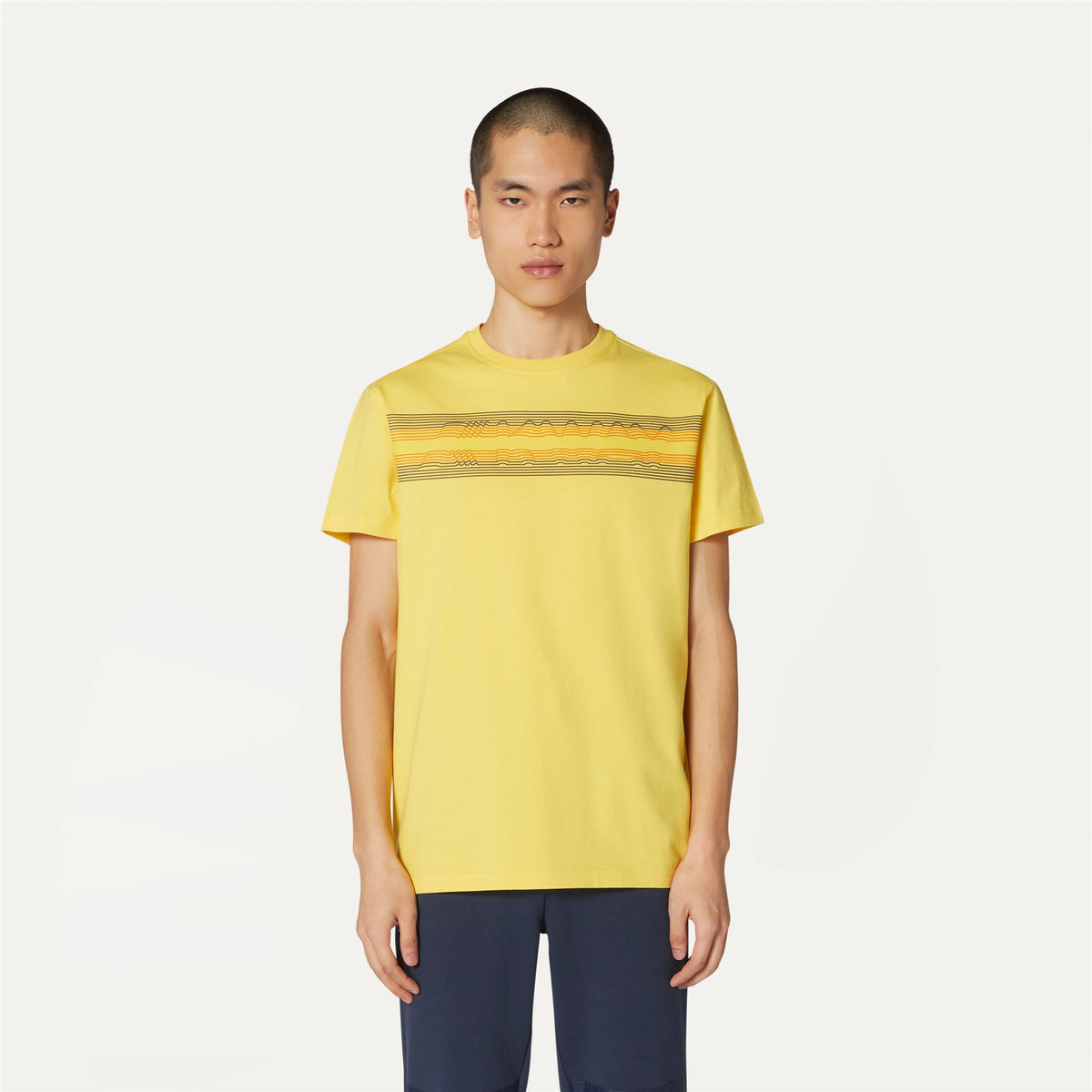 T-Shirts & Top_MAN_ACEL_T-Shirt_Yellow Sunstruck - Commercial 4