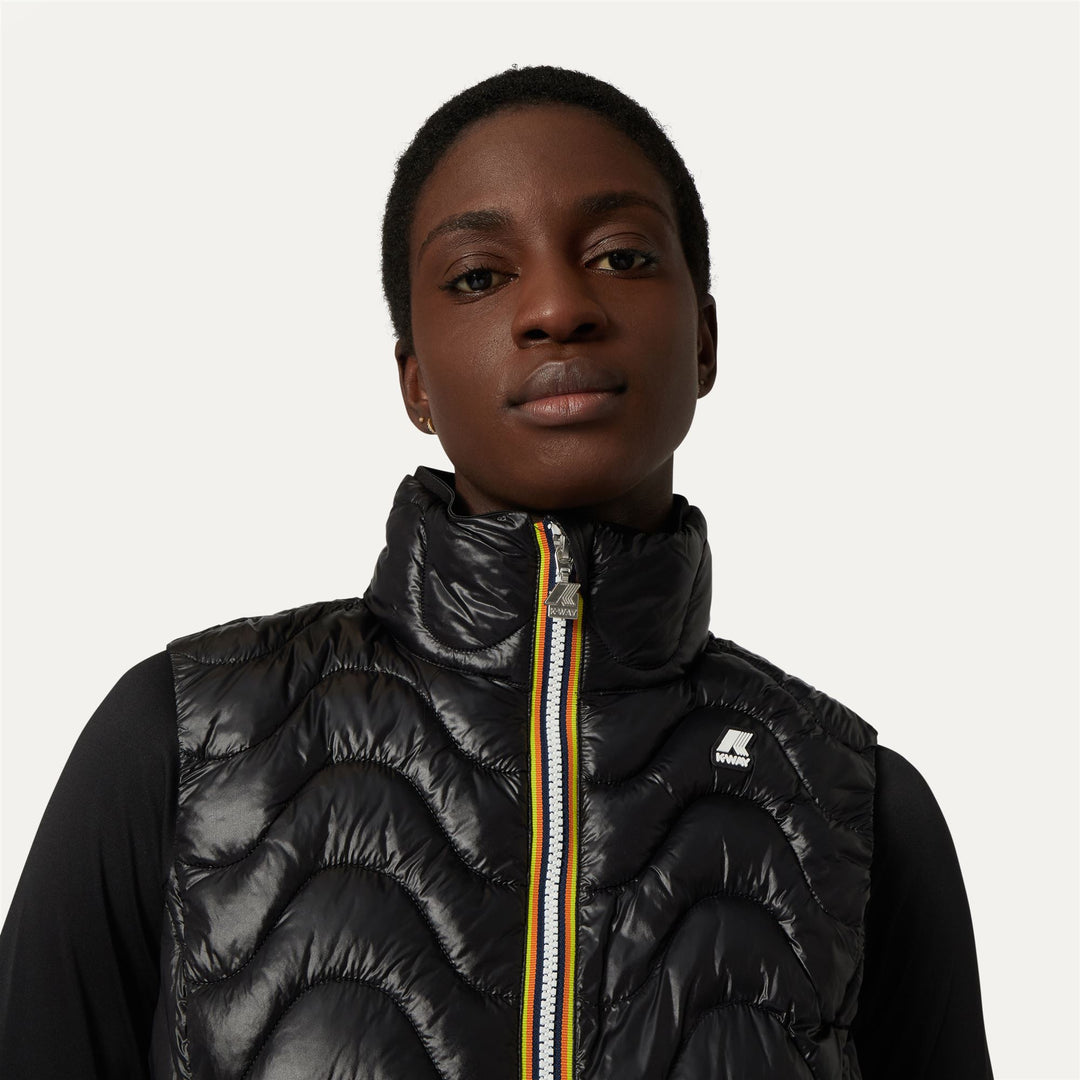 s.Oliver RED LABEL Gilet met afneembare capuchon in offwhite online s.Oliver RED LABEL Gilet met afneembare capuchon in offwhite online