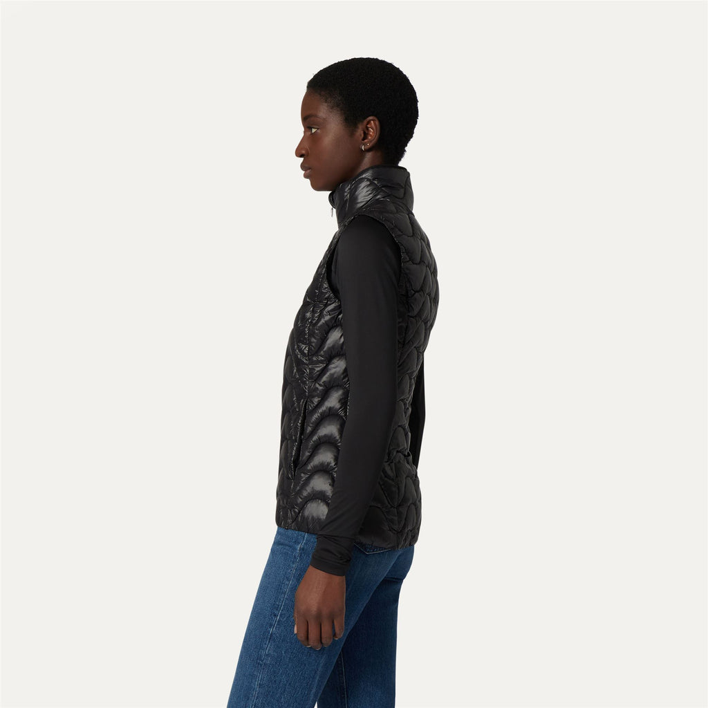 Jackets_WOMAN_VIOLE QUILTED WARM_Short_Black Pure - Commercial 5