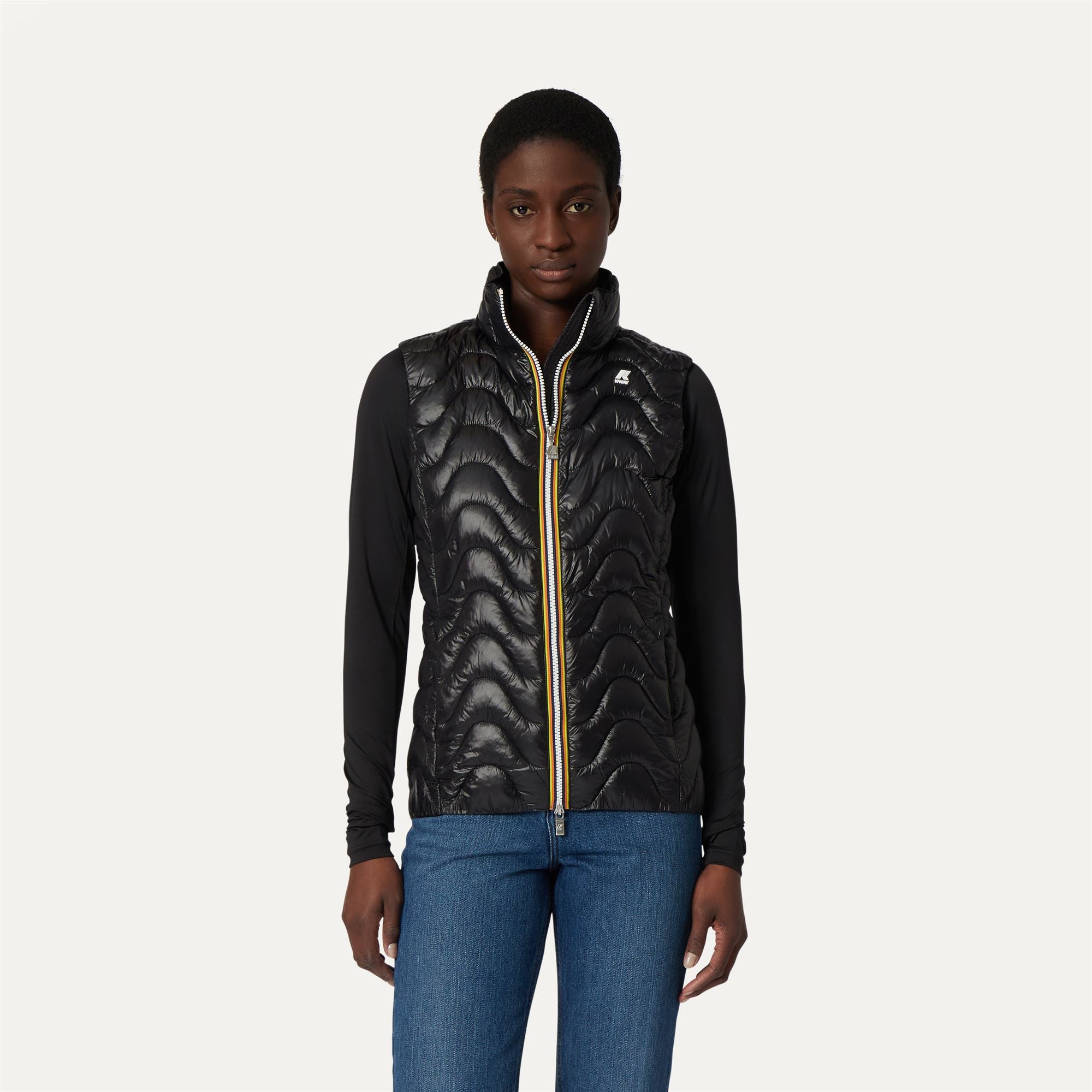 Jackets_WOMAN_VIOLE QUILTED WARM_Short_Black Pure - Commercial 4