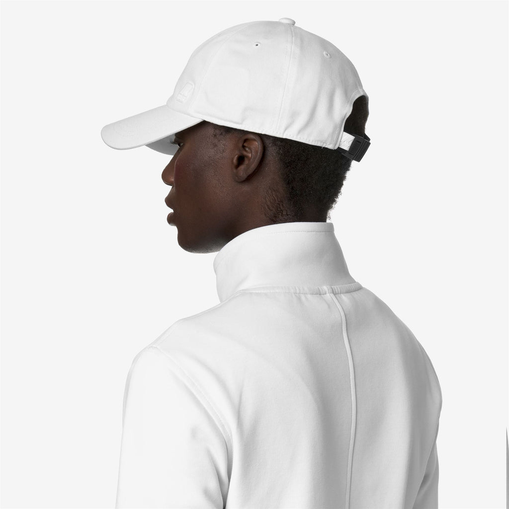 Headwear_UNISEX_ROB_Cap_White - Commercial 5