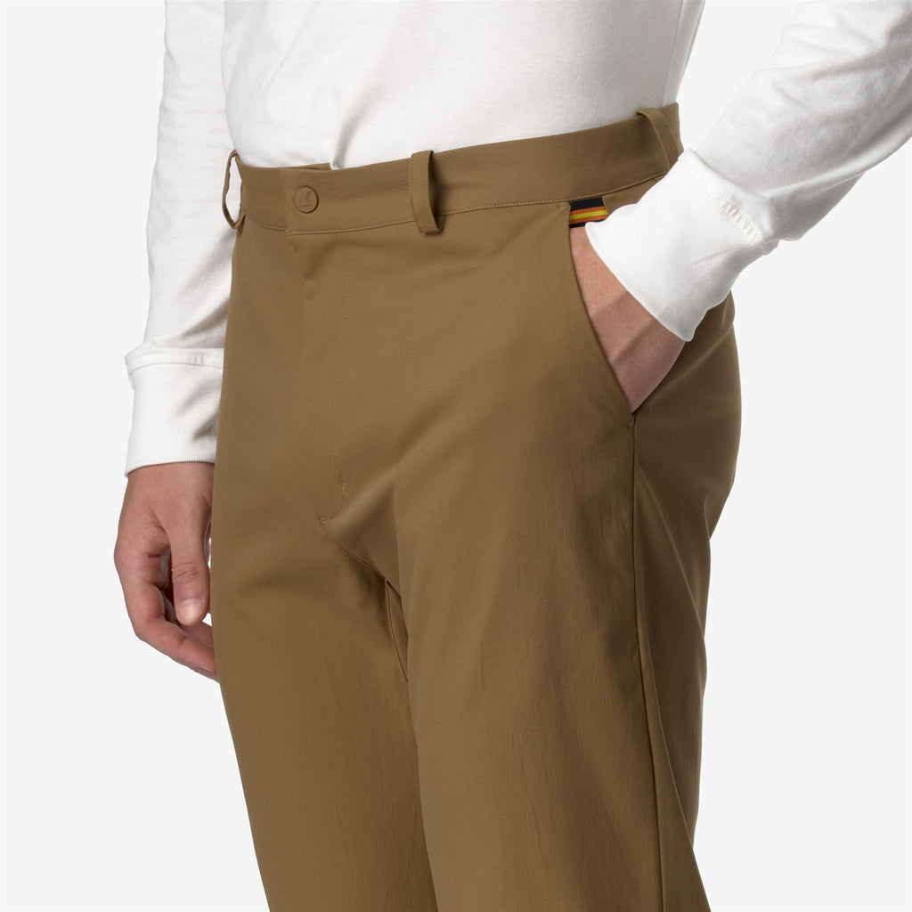 Pants_UNISEX_ELIA TWILL PEACH_Chino_Brown Corda - Commercial 7
