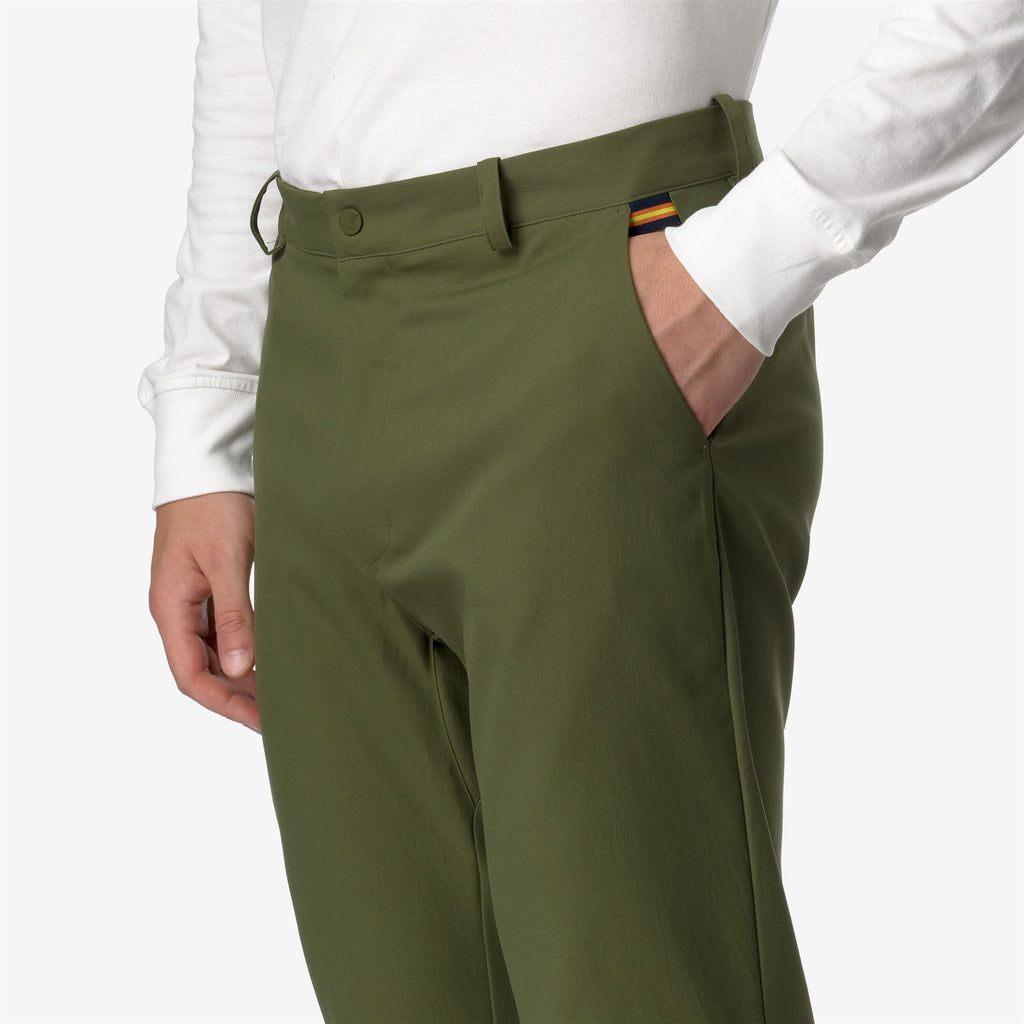Pants_UNISEX_ELIA TWILL PEACH_Chino_Green Cypress - Commercial 7