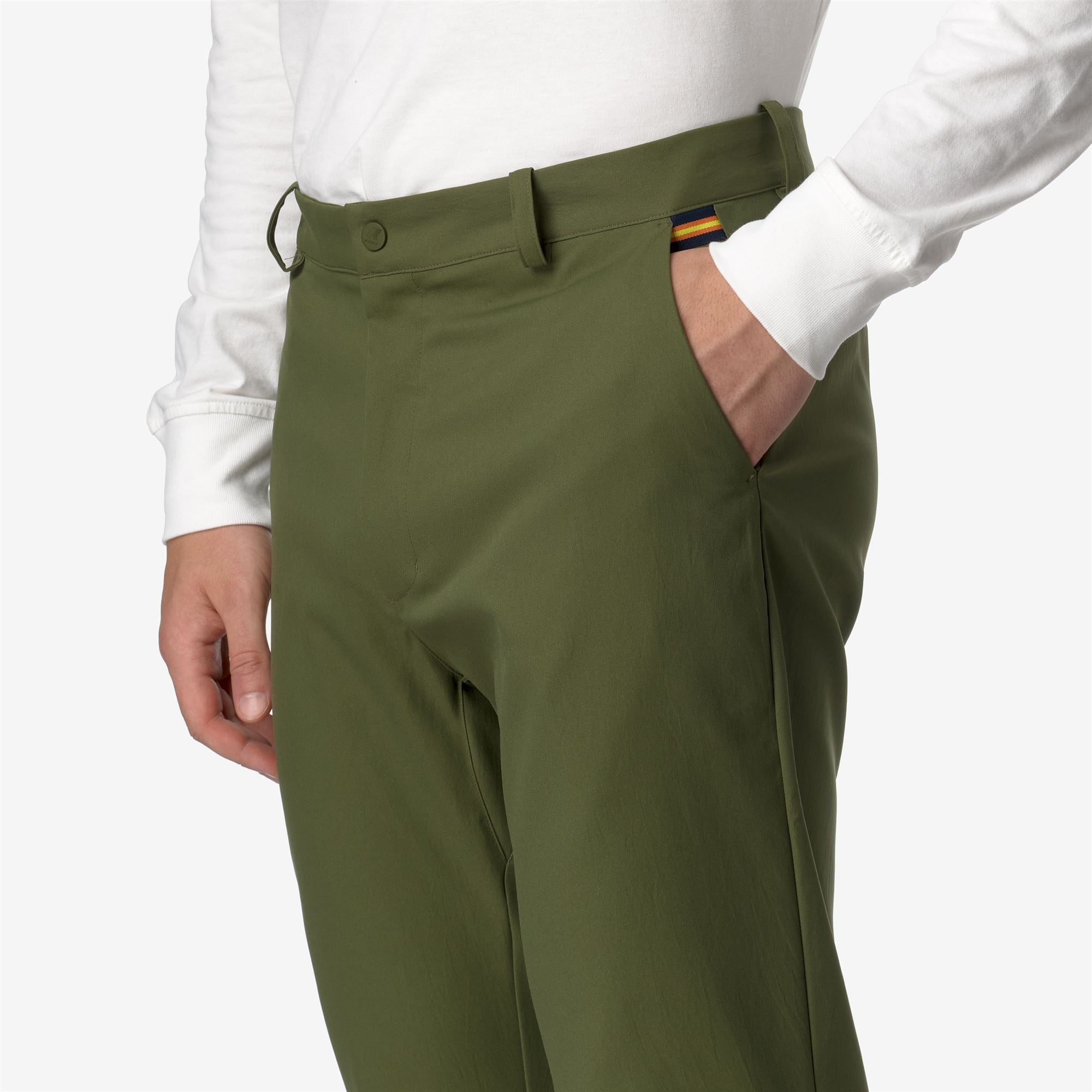 Pants_UNISEX_ELIA TWILL PEACH_Chino_Green Cypress - Commercial 7