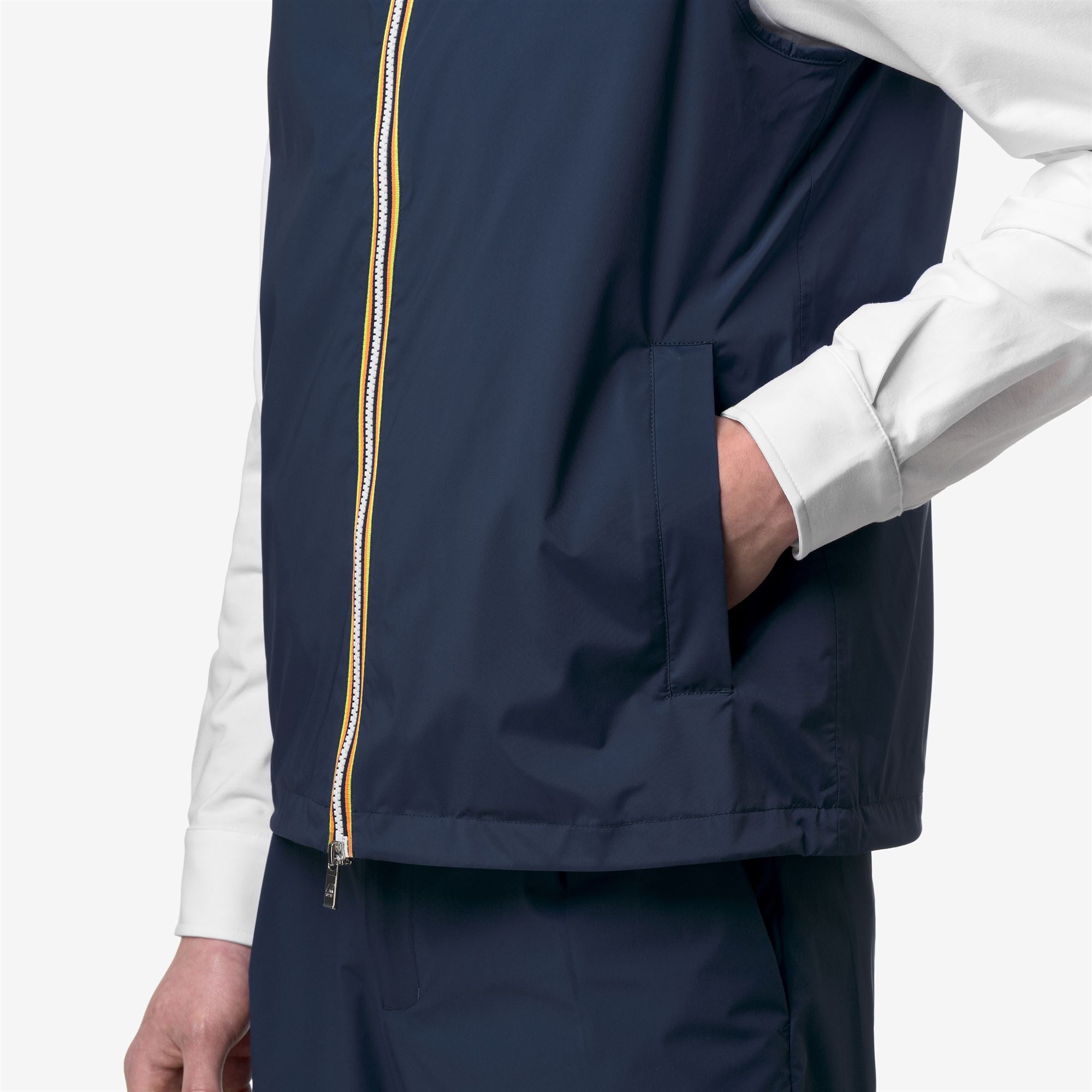 Jackets_Man_VALEN STRETCH NYLON JERSEY_Vest_Blue Insignia - Commercial 7