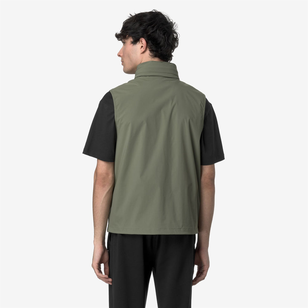 Jackets_MAN_VALEN STRETCH NYLON JERSEY_Vest_Green Lichen - Commercial 6