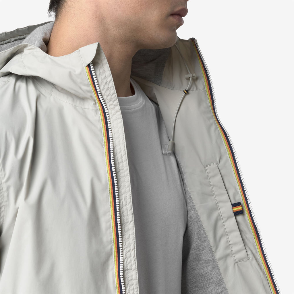 Jackets_MAN_JACK  STRETCH NYLON JERSEY_Short_BEIGE LT - Commercial 7