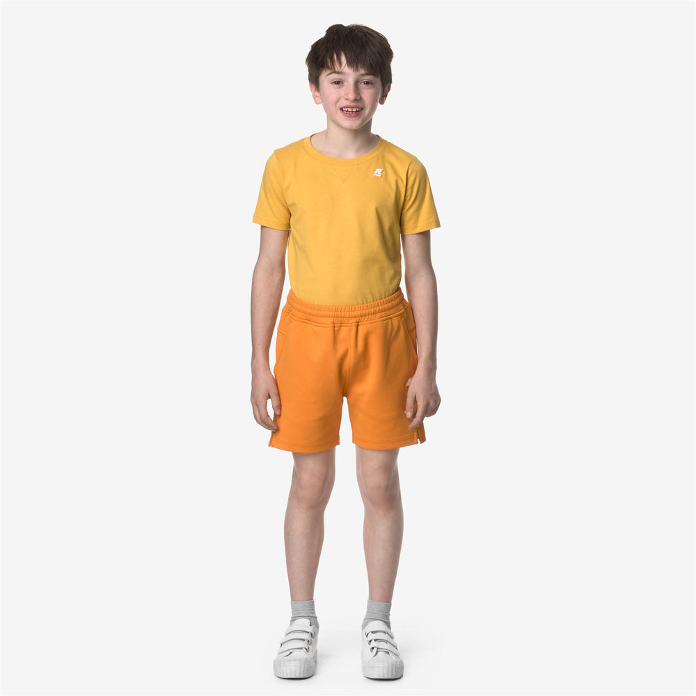 Bermuda Sportive Arancioni per Ragazzi per Tempo Libero in Città 02