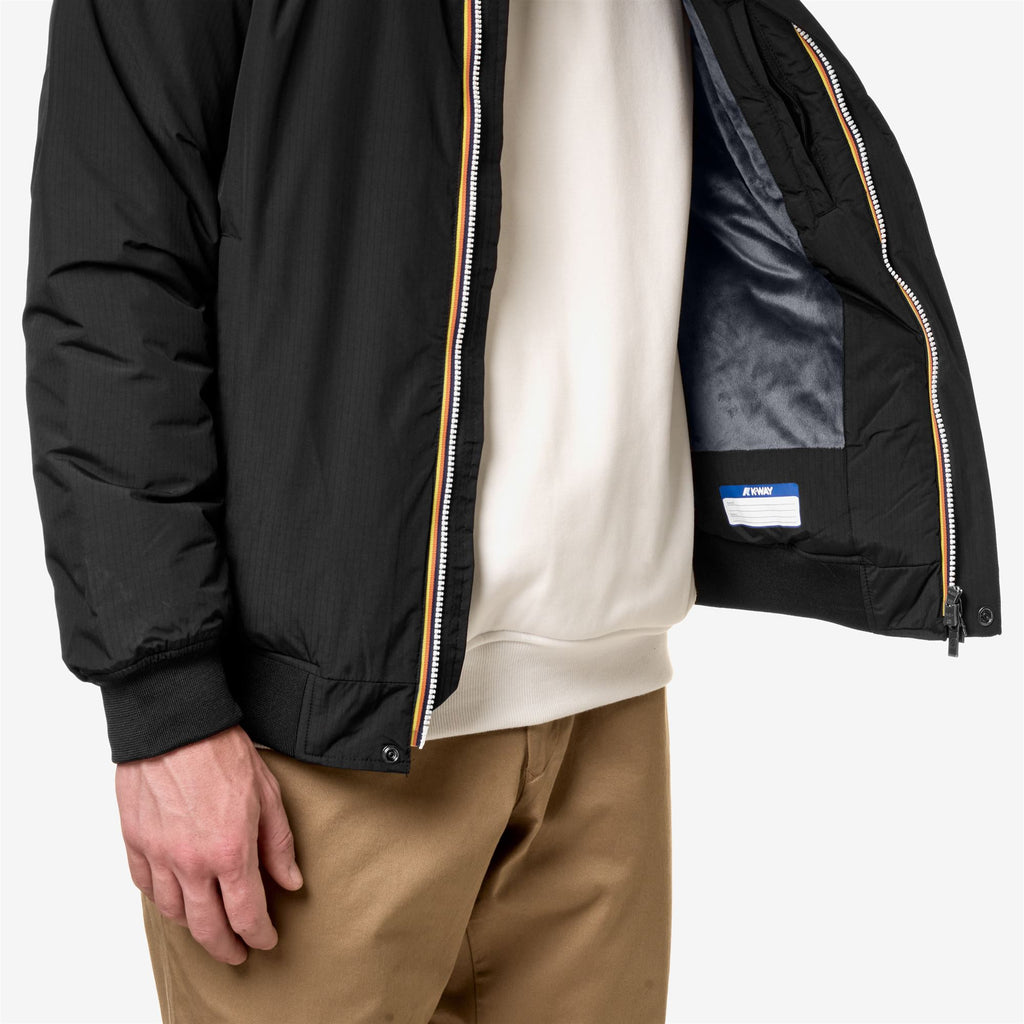 Jackets_Man_AMAURY RIPSTOP MARMOTTA_Short_Black P-Blue A - Commercial 7
